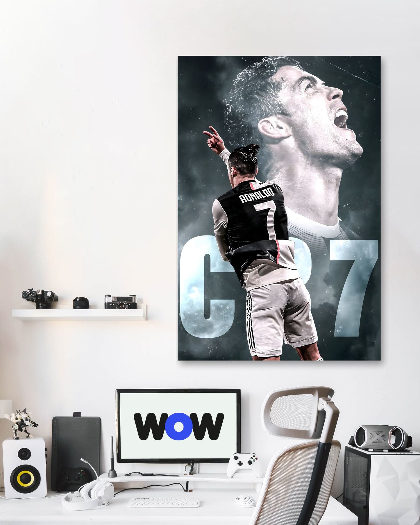 Ronaldo  - @Sport