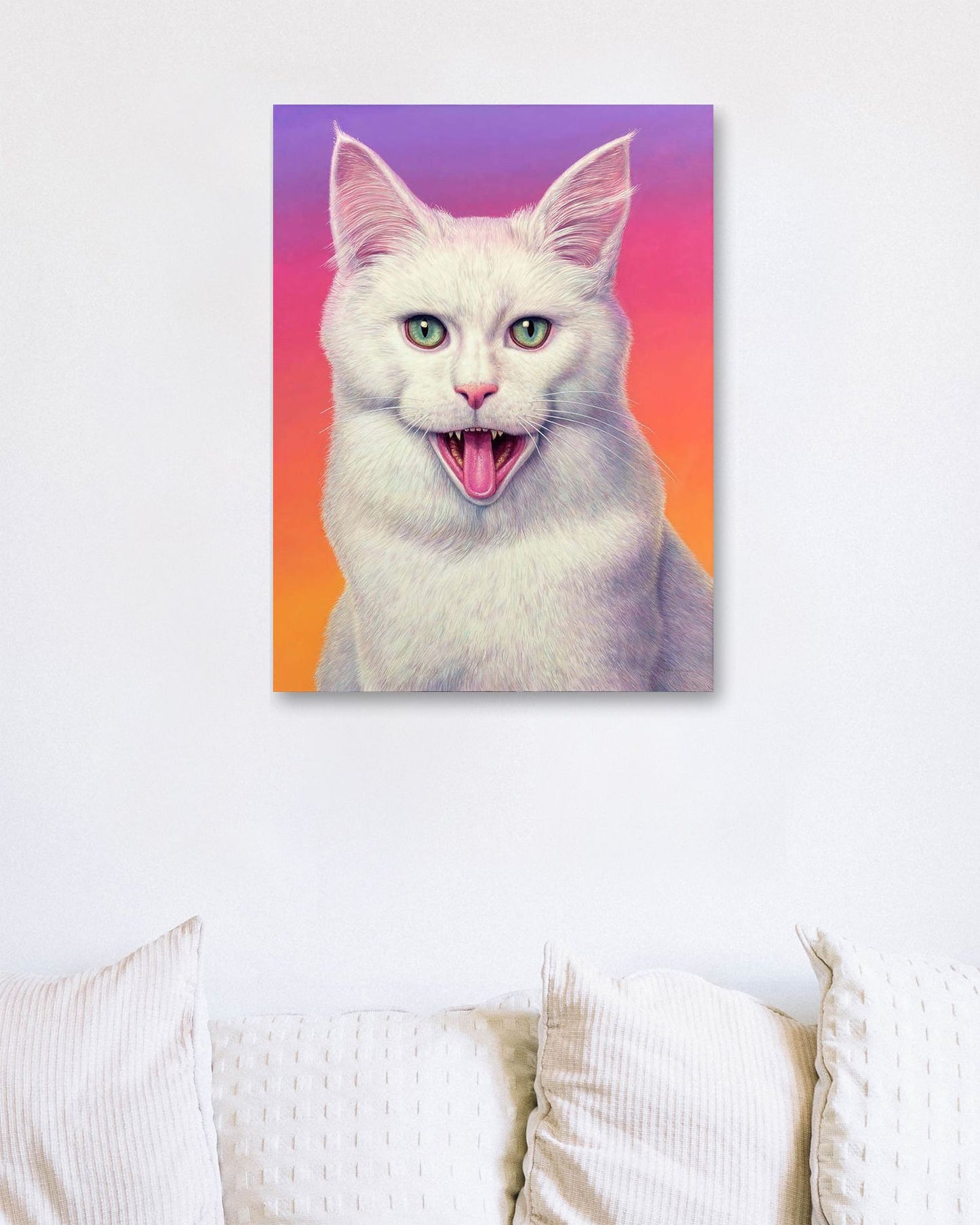 Crazy White Cat - @chusna