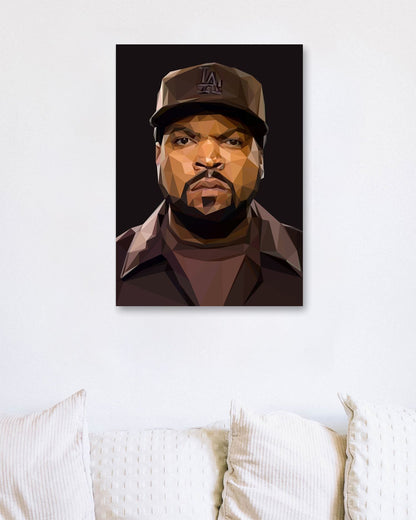 Ice Cube Lowpoly - @YanzGallery