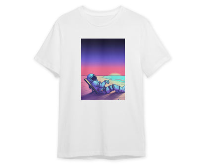 Astronaut Relaxing sunset in beach - @elzart