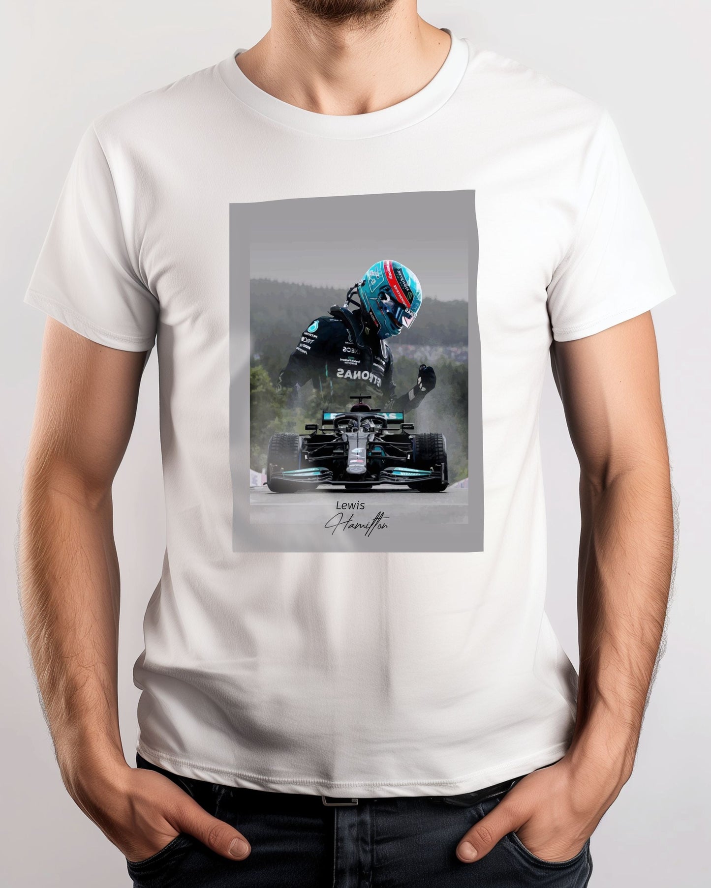 Tee Lewis Hamilton - @nueman
